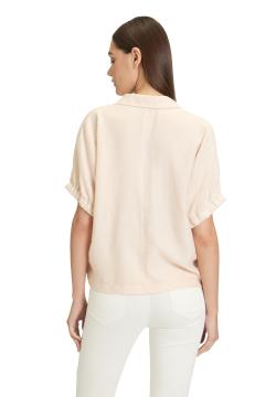Afbeelding voor product Bloes van het merk Betty & Co  in het Beige