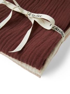 Afbeelding voor product Slabbetjes van het merk Lil' Atelier in het Beige