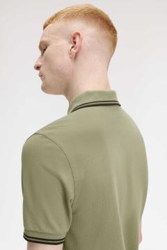 Afbeelding voor product Polo van het merk Fred Perry in het Groen