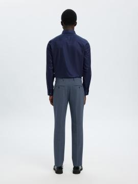 Afbeelding voor product Broek van het merk Selected in het Marine