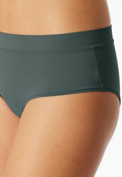 Afbeelding voor product Slip van het merk Schiesser in het Groen