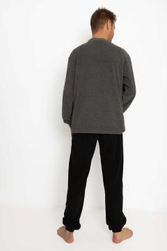 Afbeelding voor product Pyjama van het merk Outfitter in het Grijs