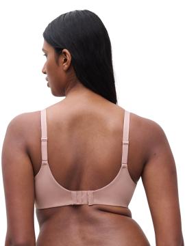 Afbeelding voor product Bh van het merk Chantelle in het Roze