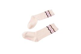 Afbeelding voor product Sokken van het merk Someone in het Ecru