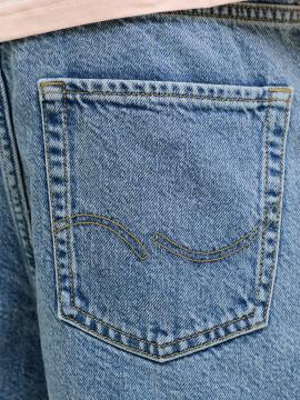 Afbeelding voor product Short van het merk Jack & Jones Junior in het Jeans