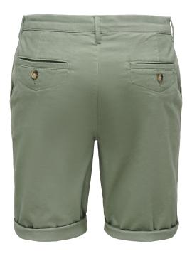 Afbeelding voor product Short van het merk Only & Sons in het Groen