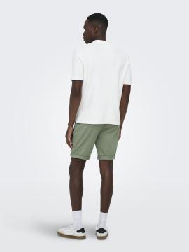 Afbeelding voor product Short van het merk Only & Sons in het Groen