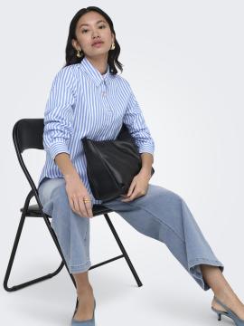 Afbeelding voor product Bloes van het merk Only in het Blauw