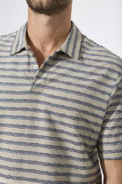 Afbeelding voor product Polo van het merk Garcia in het Beige