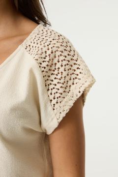 Afbeelding voor product T-shirt van het merk Garcia in het Wit