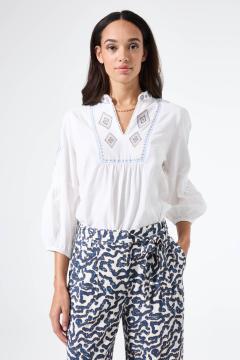 Afbeelding voor product Bloes van het merk Garcia in het Ecru