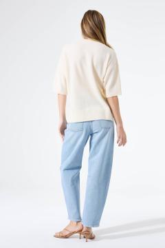 Afbeelding voor product Pull van het merk Garcia in het Wit