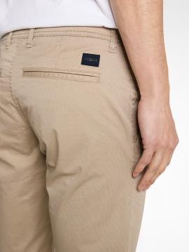 Afbeelding voor product Short van het merk Tom Tailor in het Beige