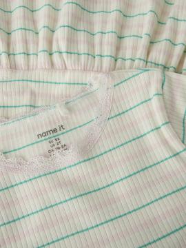 Afbeelding voor product Kleed van het merk Name It in het Roze