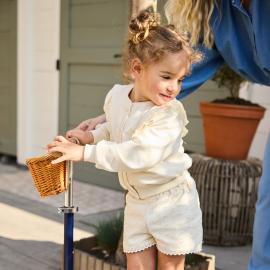 Afbeelding voor product Gilet van het merk Dirkje in het Wit
