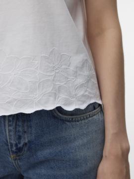 Afbeelding voor product T-shirt van het merk Vero Moda in het Wit