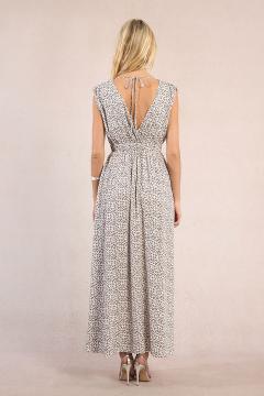 Afbeelding voor product Kleed van het merk Molly Bracken in het Wit