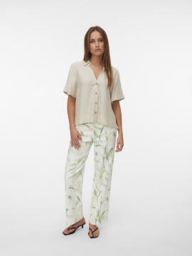 Afbeelding voor product Bloes van het merk Vero Moda in het Beige