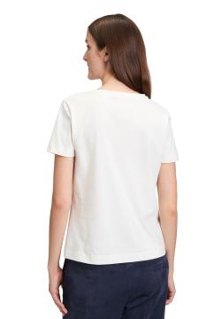 Afbeelding voor product T-shirt van het merk Betty & Co  in het Ecru