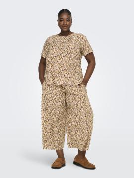 Afbeelding voor product Broek van het merk Only Carmakoma in het Beige