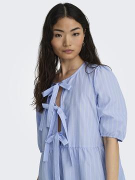 Afbeelding voor product Kleed van het merk Only in het Blauw