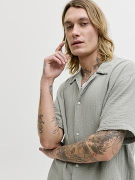 Afbeelding voor product Hemd van het merk Jack & Jones in het Groen