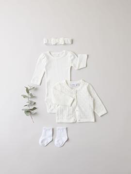 Afbeelding voor product Gilet van het merk Name It in het Wit