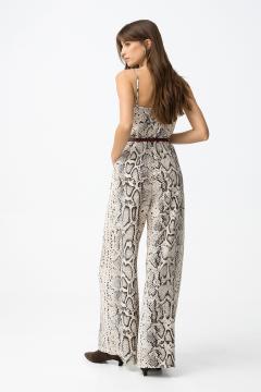 Afbeelding voor product Jumpsuit van het merk Tiffosi in het Beige