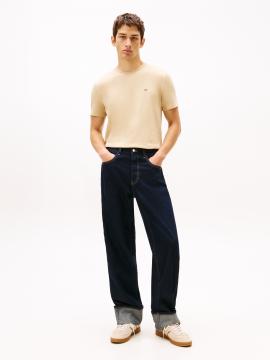 Afbeelding voor product T-shirt van het merk Tommy Jeans in het Beige