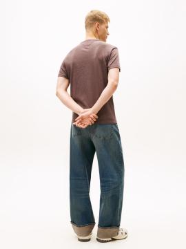 Afbeelding voor product T-shirt van het merk Tommy Jeans in het Bruin