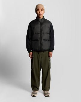 Afbeelding voor product Jas van het merk Lyle & Scott in het Zwart