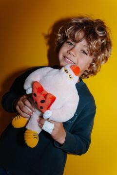 Afbeelding voor product Knuffel van het merk Hello Hossy in het Ecru