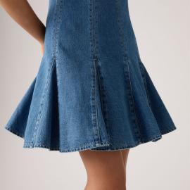 Afbeelding voor product Kleed van het merk Levis in het Jeans