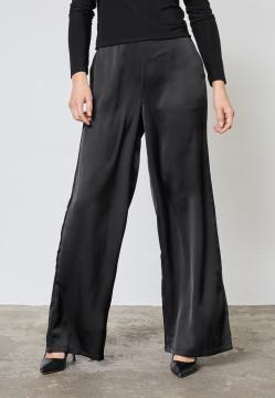 Afbeelding voor product Broek van het merk Sisters Point in het Zwart