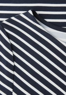 Afbeelding voor product Kleed van het merk Street One in het Marine