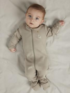Afbeelding voor product Pyjama van het merk Name It in het Beige