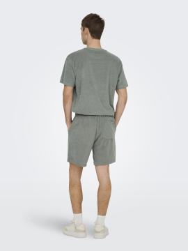 Afbeelding voor product T-shirt van het merk Only & Sons in het Groen