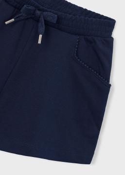 Afbeelding voor product Short van het merk Mayoral in het Marine