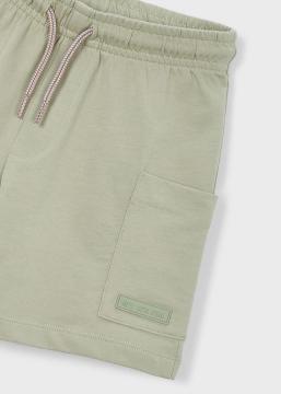 Afbeelding voor product Short van het merk Mayoral in het Groen