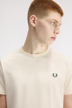 Afbeelding voor product T-shirt van het merk Fred Perry in het Ecru