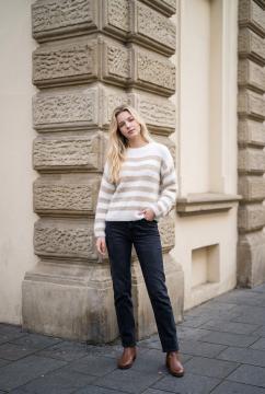 Afbeelding voor product Pull van het merk Amelie & Amelie in het Ecru