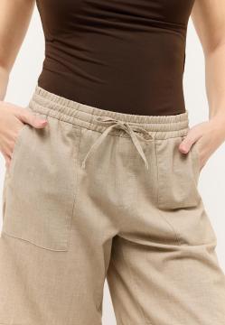 Afbeelding voor product Short van het merk Angels in het Beige