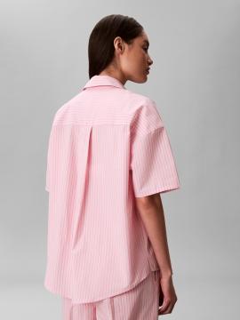 Afbeelding voor product Pyjama van het merk Calvin Klein in het Roze