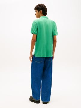 Afbeelding voor product Polo van het merk Tommy Jeans in het Groen