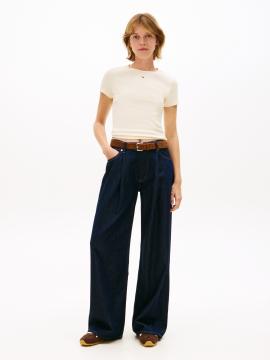 Afbeelding voor product T-shirt van het merk Tommy Jeans in het Ecru