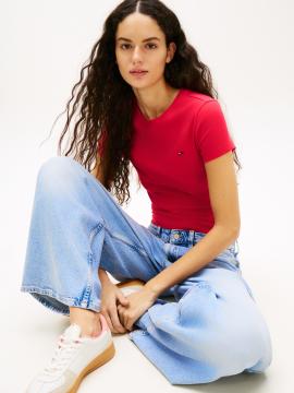 Afbeelding voor product T-shirt van het merk Tommy Jeans in het Rood
