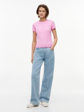 Afbeelding voor product T-shirt van het merk Tommy Jeans in het Roze