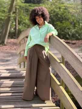 Afbeelding voor product Bloes van het merk Black Rose in het Groen